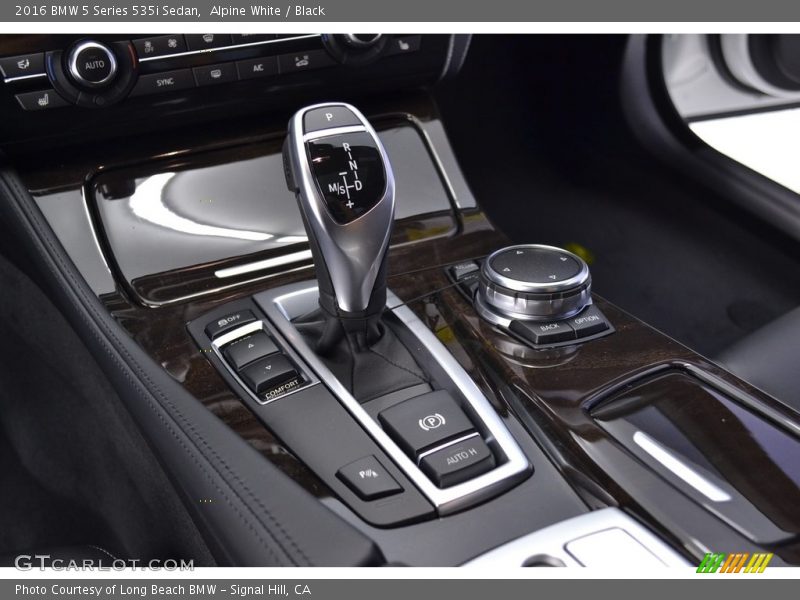 Alpine White / Black 2016 BMW 5 Series 535i Sedan