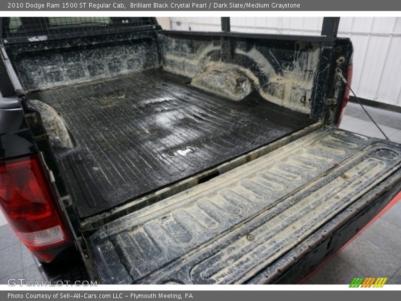 Brilliant Black Crystal Pearl / Dark Slate/Medium Graystone 2010 Dodge Ram 1500 ST Regular Cab