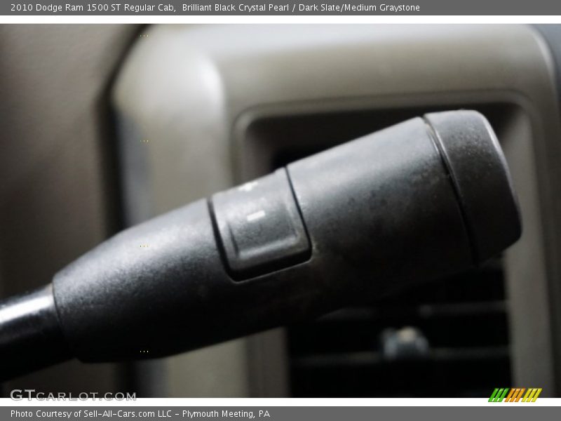 Brilliant Black Crystal Pearl / Dark Slate/Medium Graystone 2010 Dodge Ram 1500 ST Regular Cab