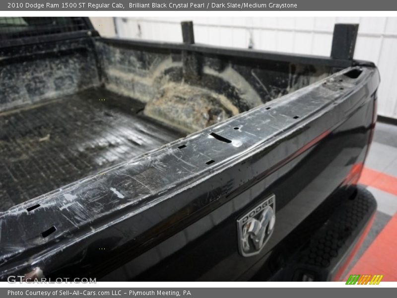 Brilliant Black Crystal Pearl / Dark Slate/Medium Graystone 2010 Dodge Ram 1500 ST Regular Cab