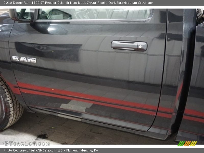 Brilliant Black Crystal Pearl / Dark Slate/Medium Graystone 2010 Dodge Ram 1500 ST Regular Cab