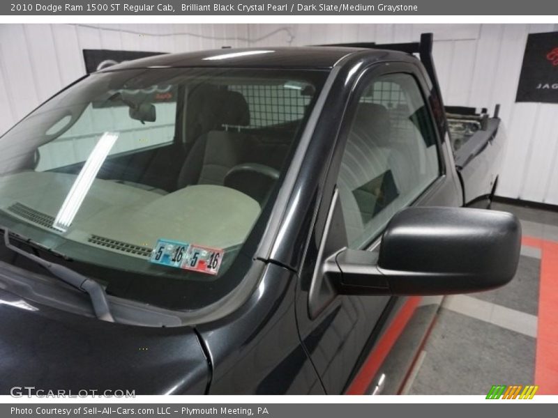Brilliant Black Crystal Pearl / Dark Slate/Medium Graystone 2010 Dodge Ram 1500 ST Regular Cab