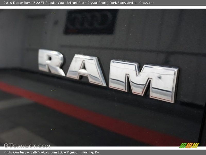 Brilliant Black Crystal Pearl / Dark Slate/Medium Graystone 2010 Dodge Ram 1500 ST Regular Cab