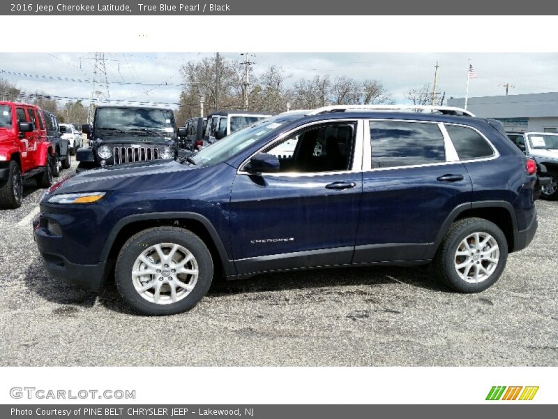 True Blue Pearl / Black 2016 Jeep Cherokee Latitude