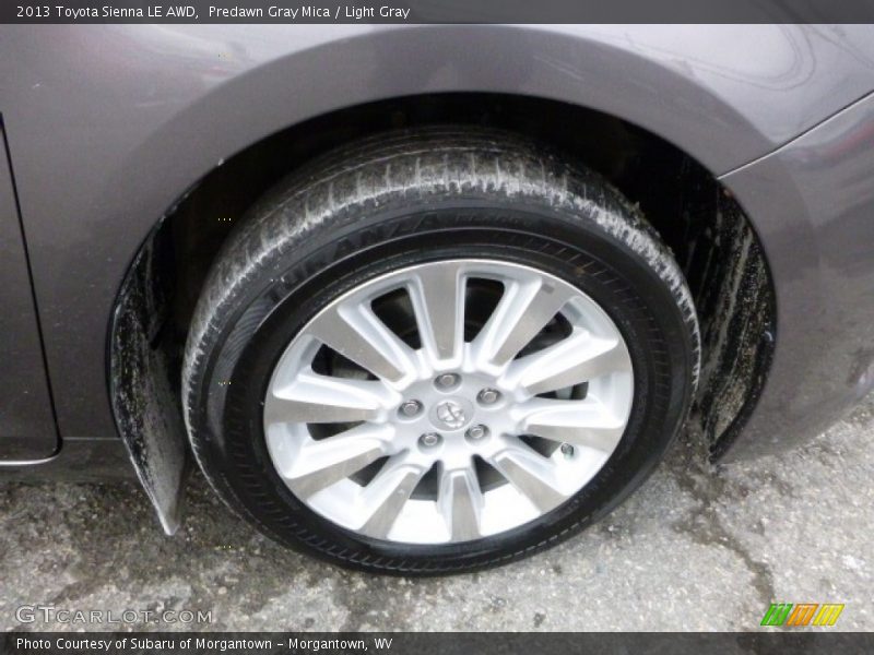 Predawn Gray Mica / Light Gray 2013 Toyota Sienna LE AWD