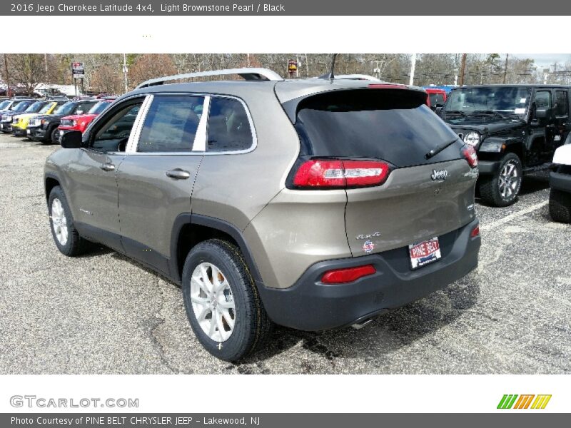 Light Brownstone Pearl / Black 2016 Jeep Cherokee Latitude 4x4