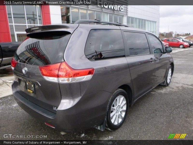 Predawn Gray Mica / Light Gray 2013 Toyota Sienna LE AWD