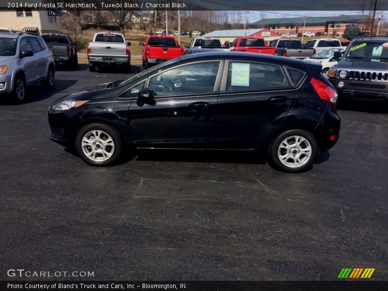 Tuxedo Black / Charcoal Black 2014 Ford Fiesta SE Hatchback
