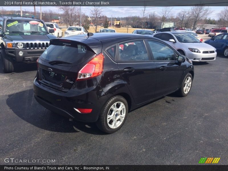 Tuxedo Black / Charcoal Black 2014 Ford Fiesta SE Hatchback