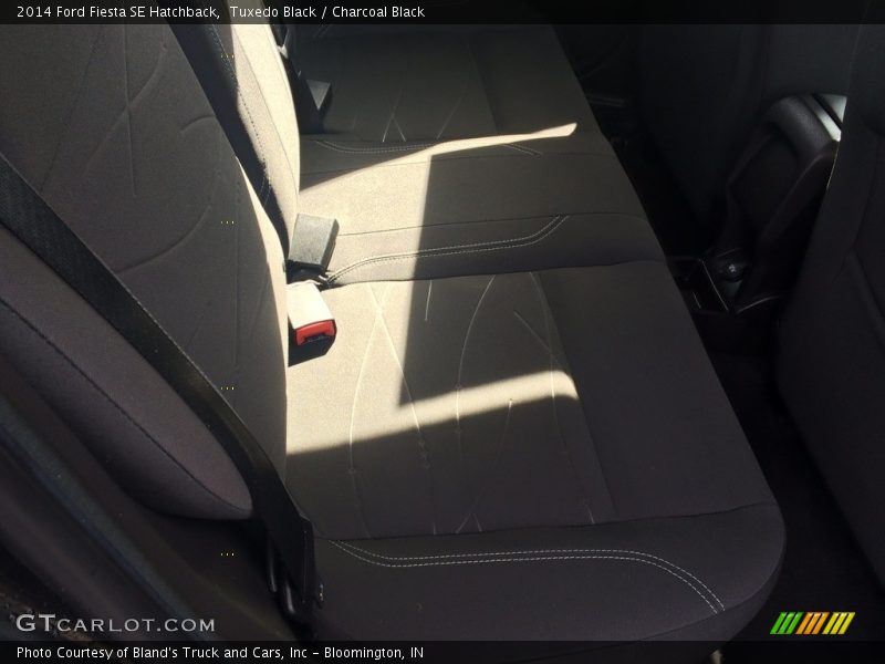 Tuxedo Black / Charcoal Black 2014 Ford Fiesta SE Hatchback