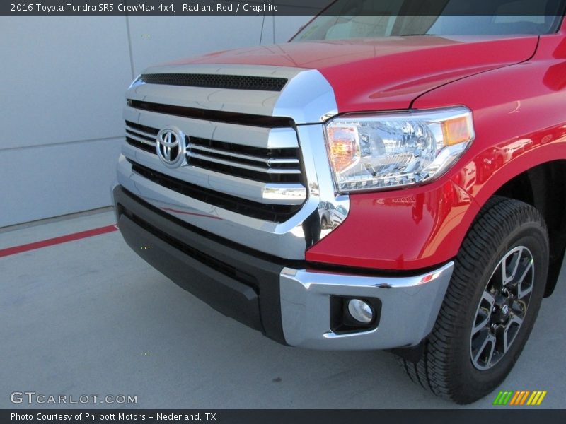 Radiant Red / Graphite 2016 Toyota Tundra SR5 CrewMax 4x4