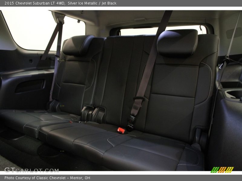 Silver Ice Metallic / Jet Black 2015 Chevrolet Suburban LT 4WD