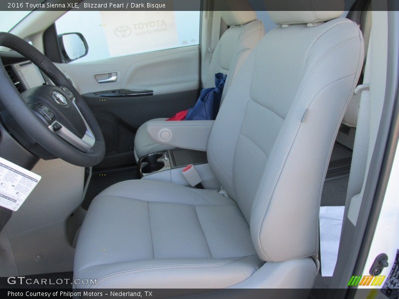 Blizzard Pearl / Dark Bisque 2016 Toyota Sienna XLE