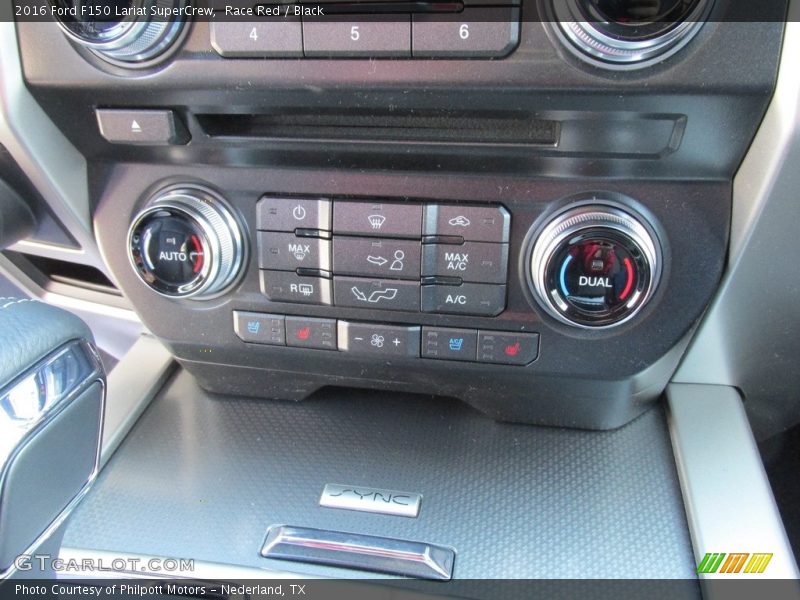Race Red / Black 2016 Ford F150 Lariat SuperCrew