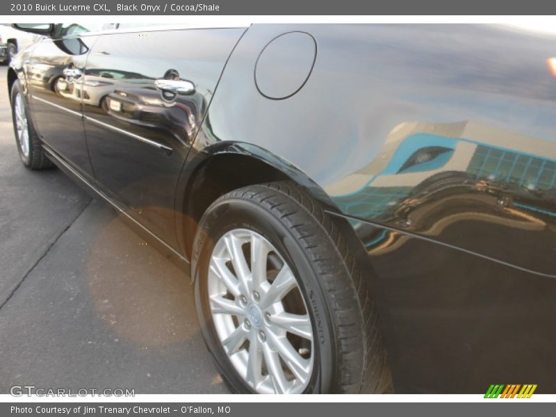Black Onyx / Cocoa/Shale 2010 Buick Lucerne CXL