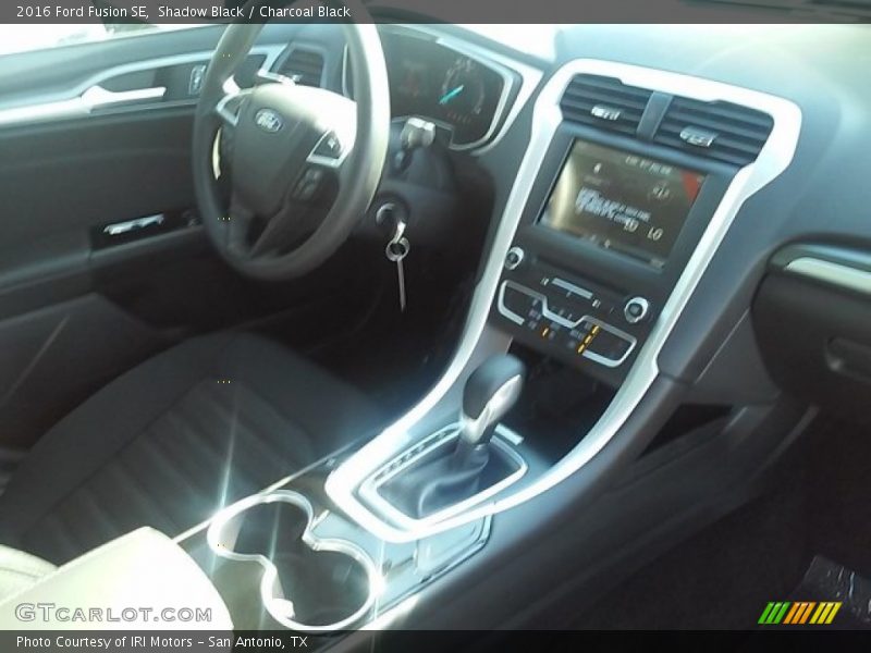Shadow Black / Charcoal Black 2016 Ford Fusion SE