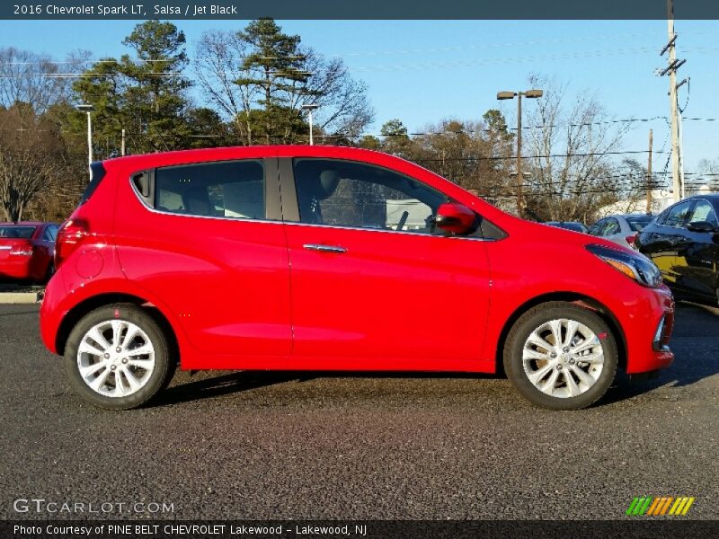 Salsa / Jet Black 2016 Chevrolet Spark LT