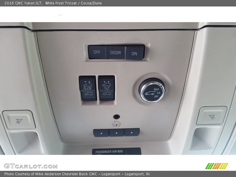 White Frost Tricoat / Cocoa/Dune 2016 GMC Yukon SLT