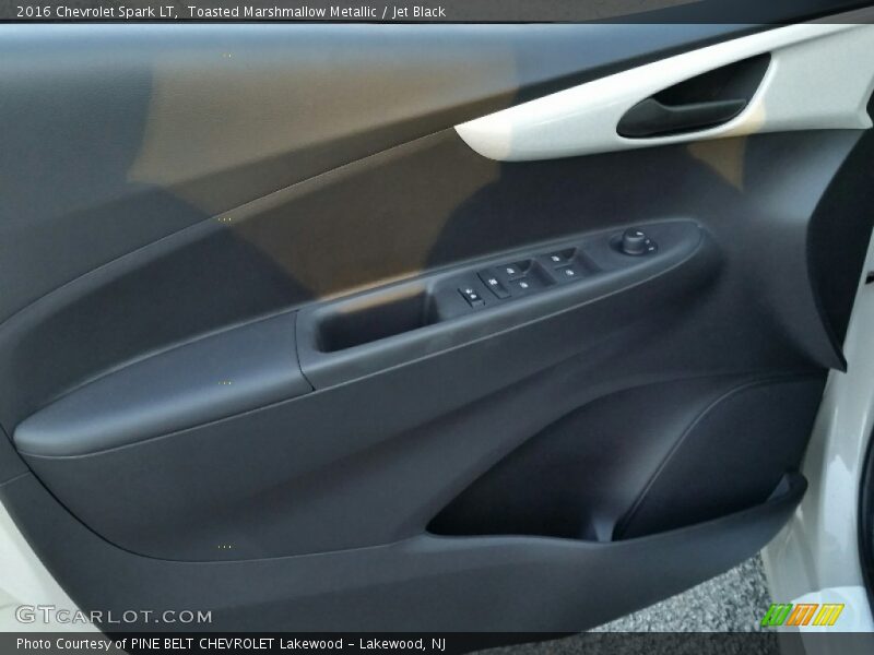 Toasted Marshmallow Metallic / Jet Black 2016 Chevrolet Spark LT