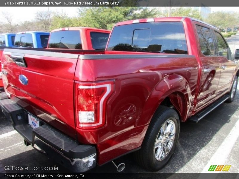 Ruby Red / Medium Earth Gray 2016 Ford F150 XLT SuperCrew