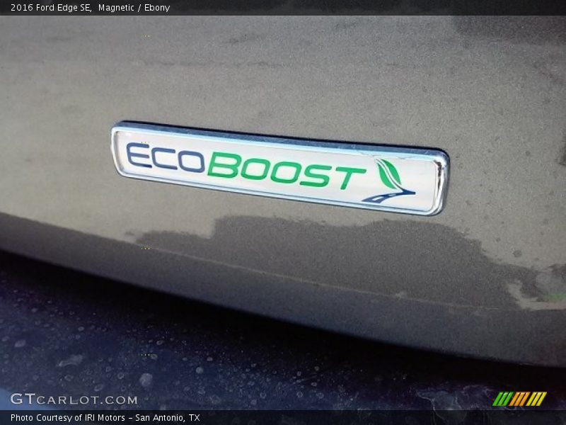 Magnetic / Ebony 2016 Ford Edge SE