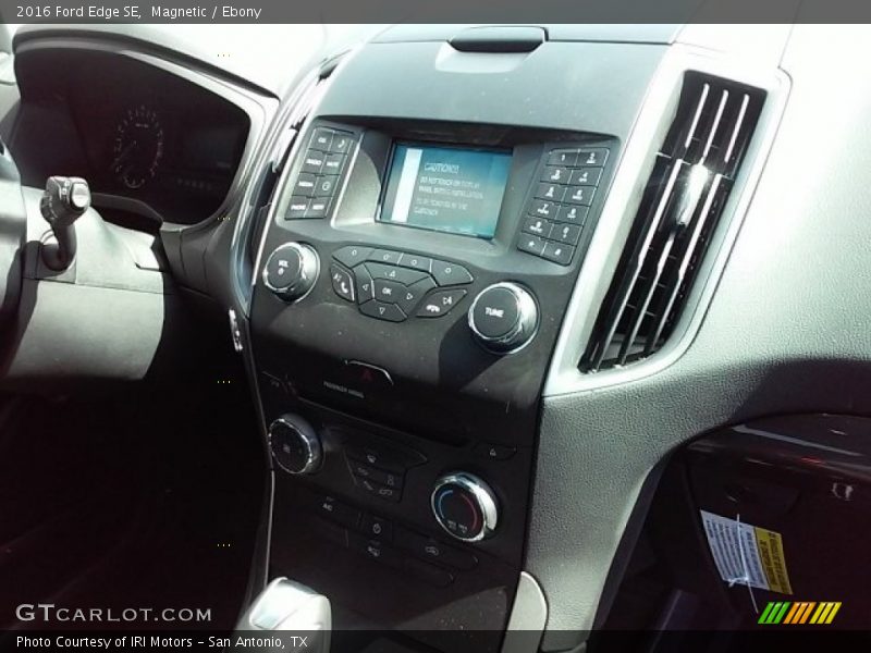 Magnetic / Ebony 2016 Ford Edge SE