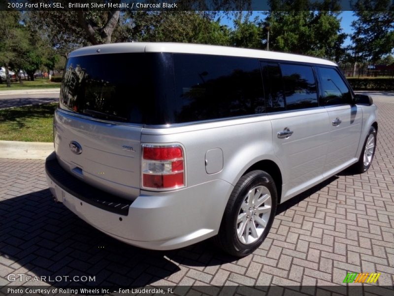 Brilliant Silver Metallic / Charcoal Black 2009 Ford Flex SEL