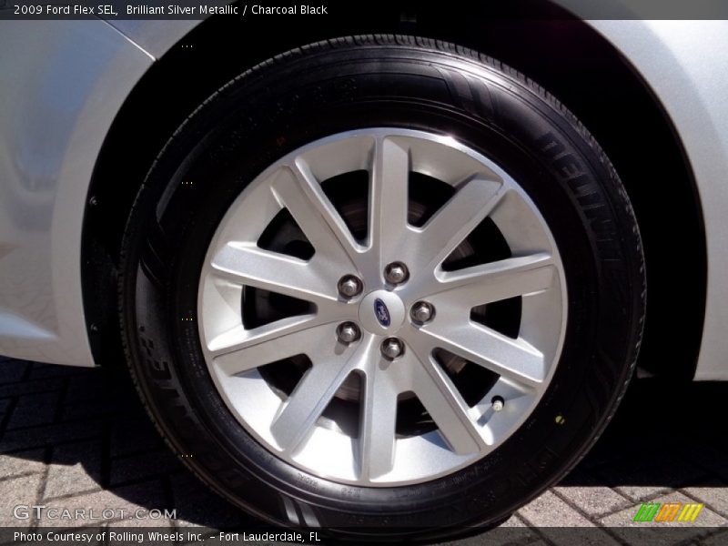 Brilliant Silver Metallic / Charcoal Black 2009 Ford Flex SEL