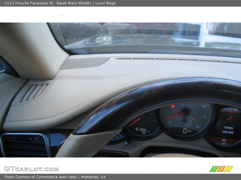 Basalt Black Metallic / Luxor Beige 2011 Porsche Panamera 4S