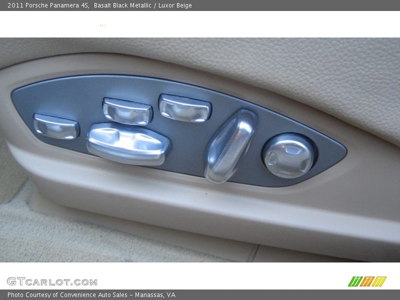 Basalt Black Metallic / Luxor Beige 2011 Porsche Panamera 4S