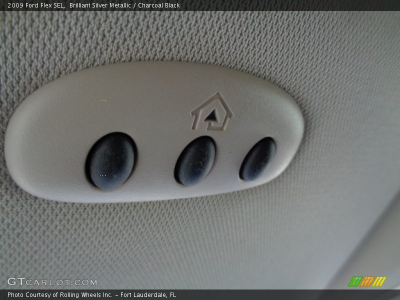 Brilliant Silver Metallic / Charcoal Black 2009 Ford Flex SEL