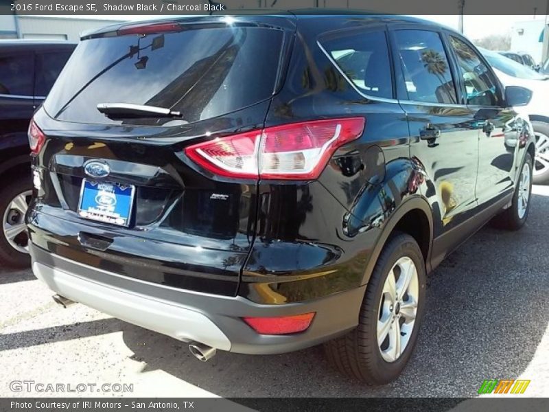 Shadow Black / Charcoal Black 2016 Ford Escape SE