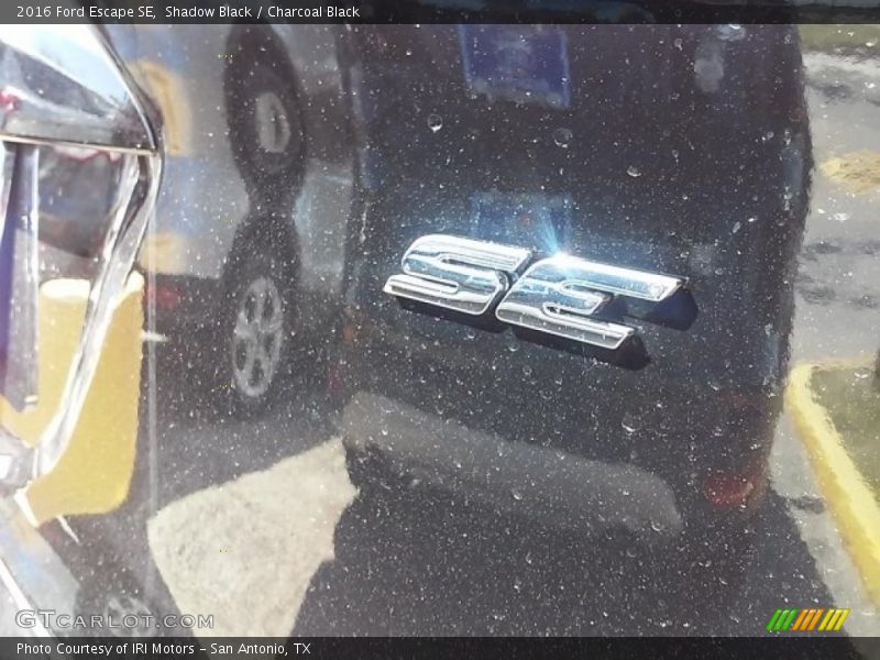 Shadow Black / Charcoal Black 2016 Ford Escape SE