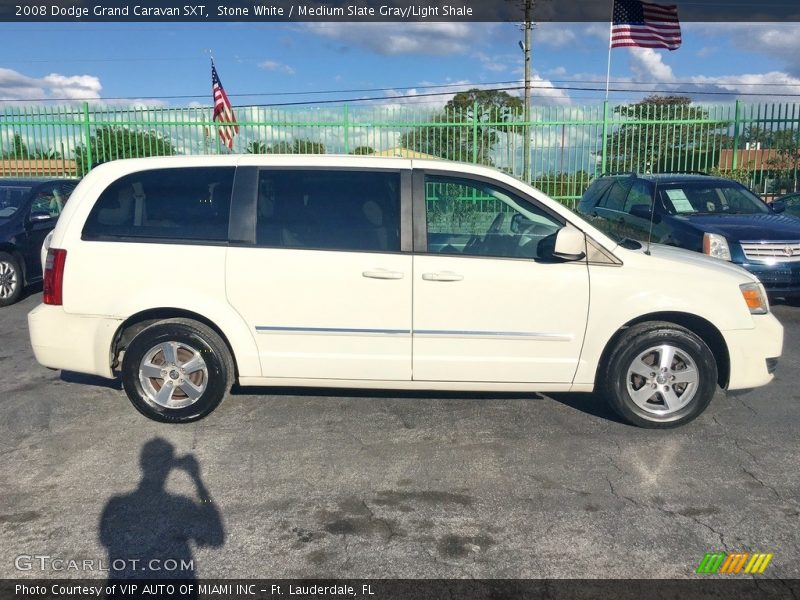 Stone White / Medium Slate Gray/Light Shale 2008 Dodge Grand Caravan SXT