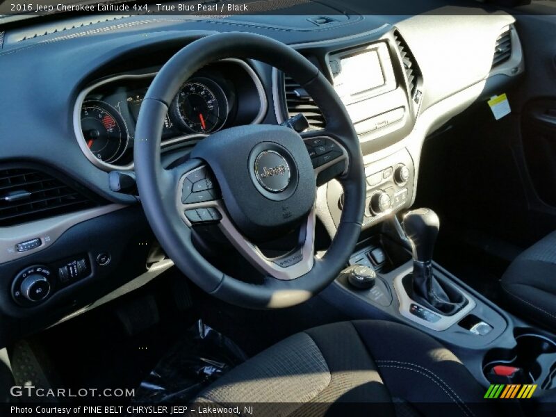 True Blue Pearl / Black 2016 Jeep Cherokee Latitude 4x4