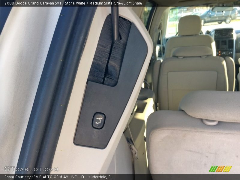 Stone White / Medium Slate Gray/Light Shale 2008 Dodge Grand Caravan SXT