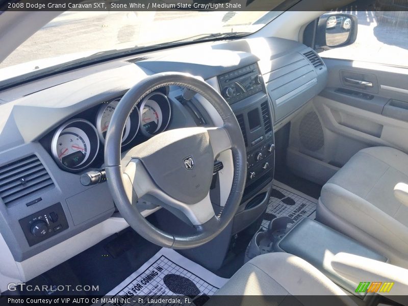 Stone White / Medium Slate Gray/Light Shale 2008 Dodge Grand Caravan SXT