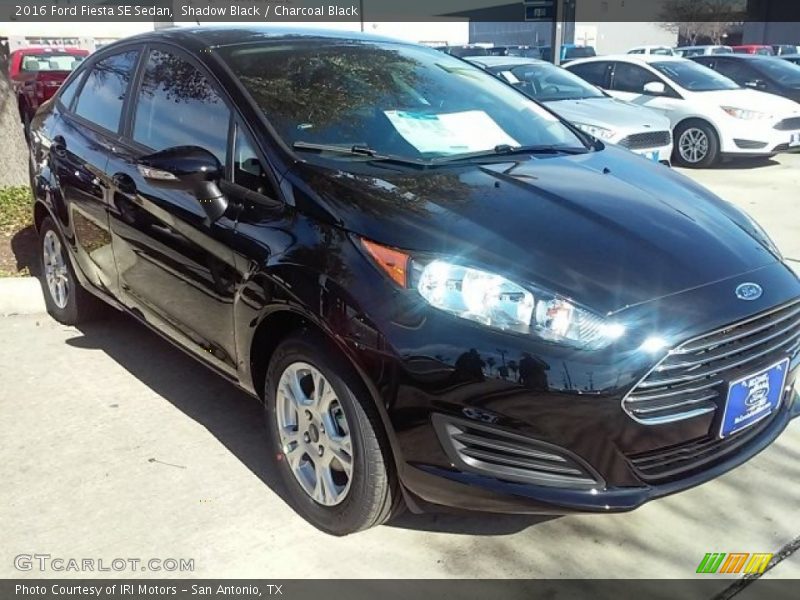 Shadow Black / Charcoal Black 2016 Ford Fiesta SE Sedan