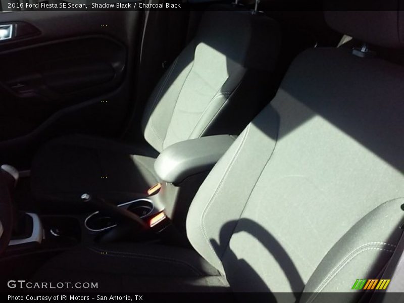 Shadow Black / Charcoal Black 2016 Ford Fiesta SE Sedan