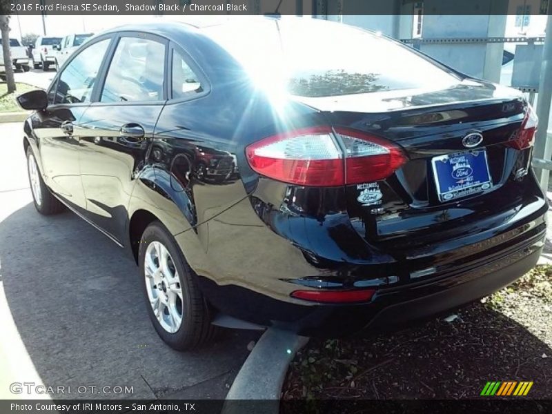 Shadow Black / Charcoal Black 2016 Ford Fiesta SE Sedan