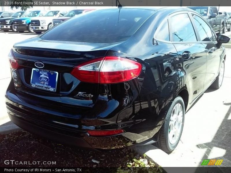 Shadow Black / Charcoal Black 2016 Ford Fiesta SE Sedan