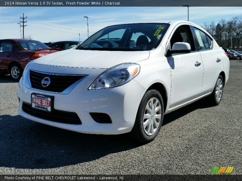 Fresh Powder White / Charcoal 2014 Nissan Versa 1.6 SV Sedan