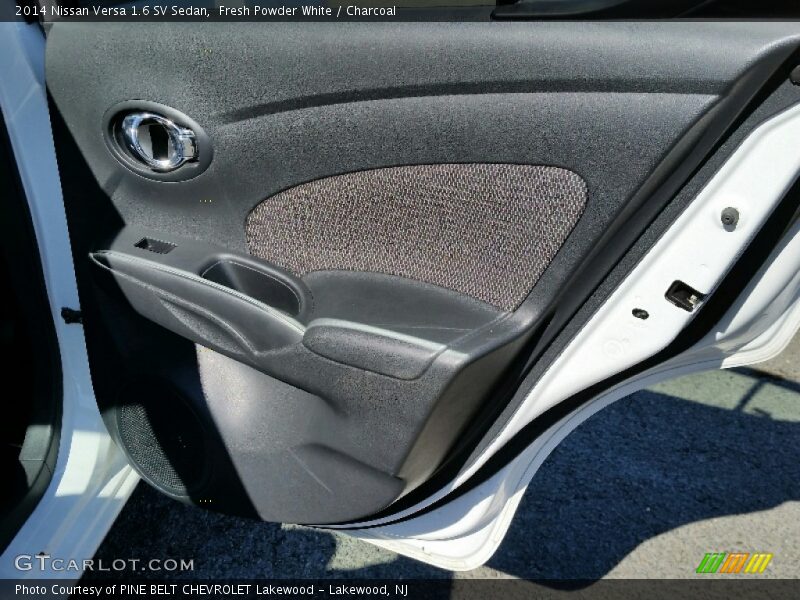 Fresh Powder White / Charcoal 2014 Nissan Versa 1.6 SV Sedan