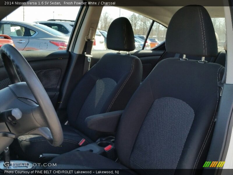Fresh Powder White / Charcoal 2014 Nissan Versa 1.6 SV Sedan