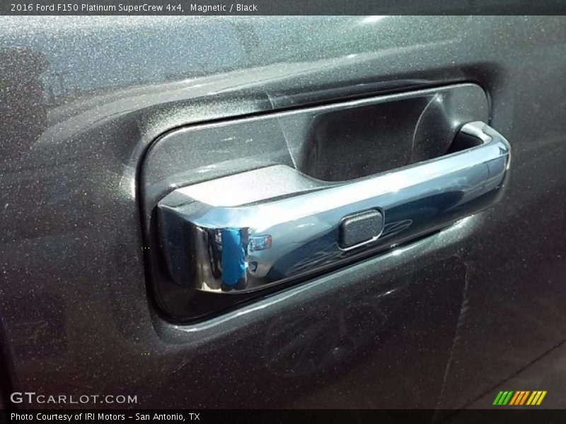 Magnetic / Black 2016 Ford F150 Platinum SuperCrew 4x4