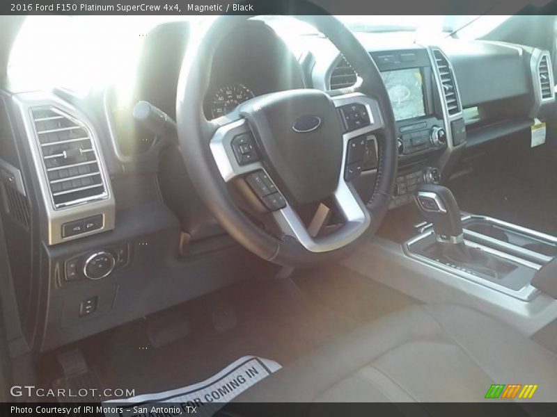 Magnetic / Black 2016 Ford F150 Platinum SuperCrew 4x4