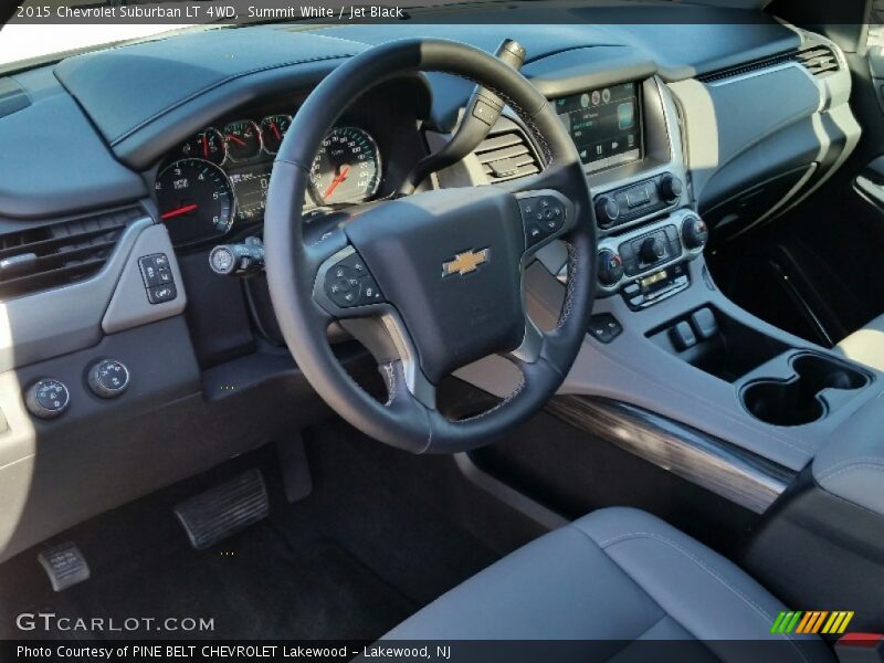 Summit White / Jet Black 2015 Chevrolet Suburban LT 4WD