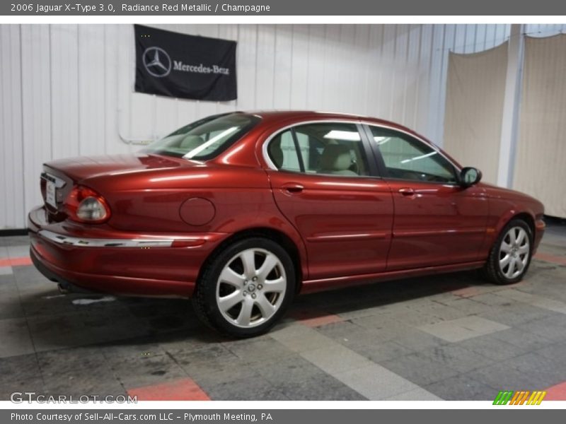 Radiance Red Metallic / Champagne 2006 Jaguar X-Type 3.0