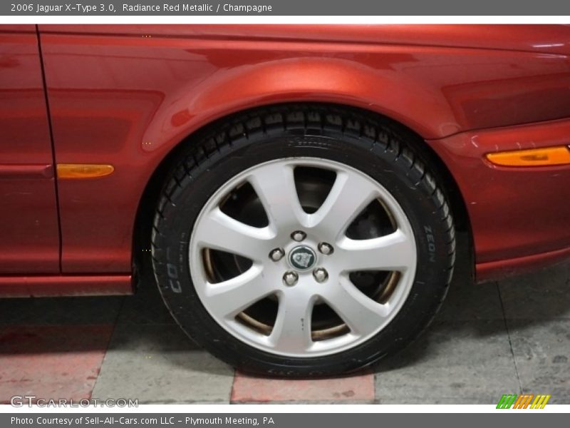 Radiance Red Metallic / Champagne 2006 Jaguar X-Type 3.0