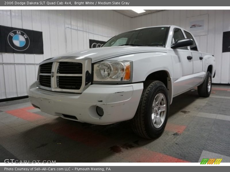 Bright White / Medium Slate Gray 2006 Dodge Dakota SLT Quad Cab 4x4